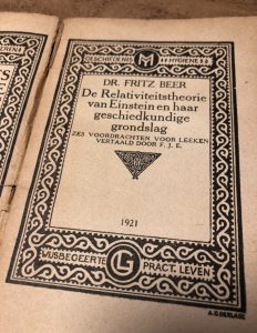 Lees meer over het artikel De relativiteitstheorie van Einstein en haar geschiedkundige grondslag – 1921