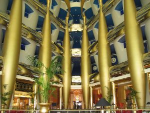 Lees meer over het artikel Dubai : 2005