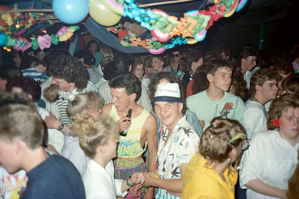 Je bekijkt nu Feest – Tropical Party